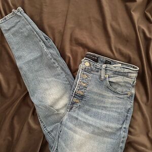 Lucky Brand Blue Skinny Jeans with Vintage Distressing